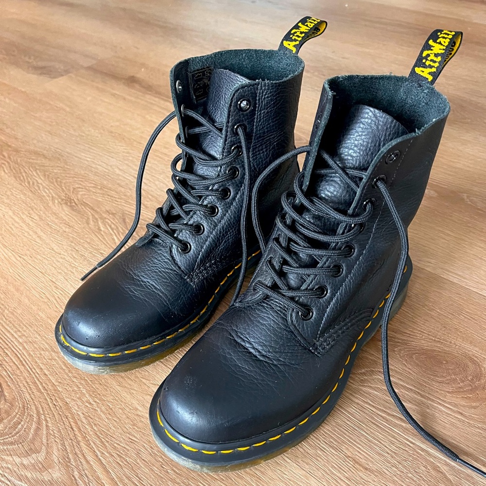 Dr. Martens 1470 Pascal Boots. US 7 L | EU 38 | UK 5